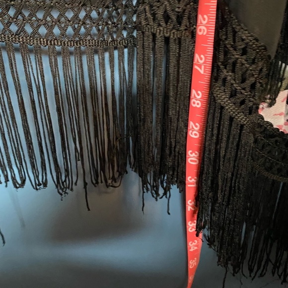 Sis 🔴 sis floral transparent kimono with fringe. Size L - Picture 3 of 4